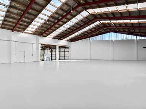 Very Tidy Warehouse - Kaikorai Valley 501m2