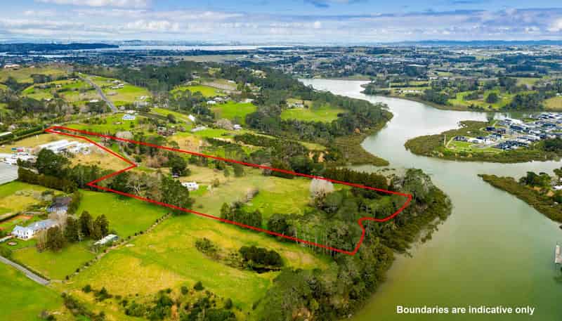 74 Barrett Road, Riverhead