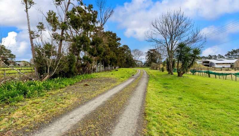 74 Barrett Road, Riverhead