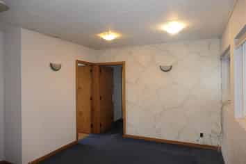 Bargain in Bishopdale - Retail/office options