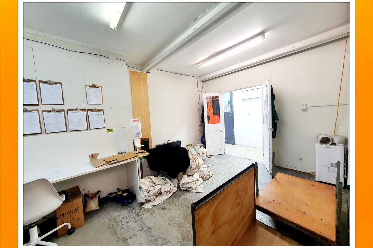 Gross Rent: Small and Affordable Office/Workshop - Bild 4