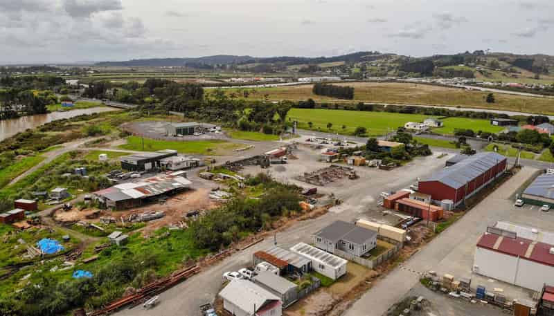 109 - 111 Mill Road, Helensville
