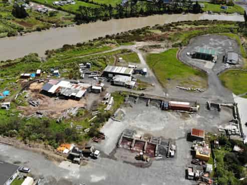 For Lease - Helensville - Large Yard Sections