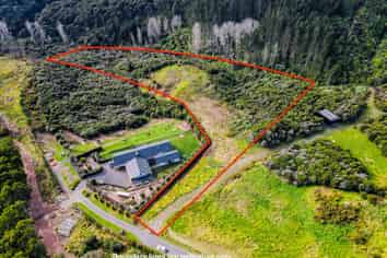 8 Solway Road, Whitford