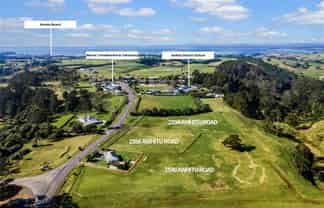 2594 Awhitu Road, Awhitu