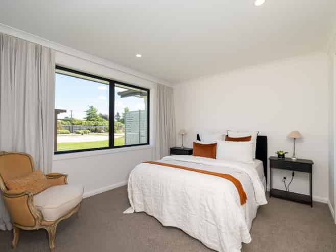 45  Read Crescent, ELM, Willowbrook Community, Clive