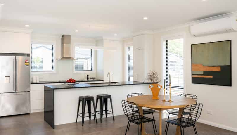 66 Read Crescent, LOMBARDY, Willowbrook Community, Clive
