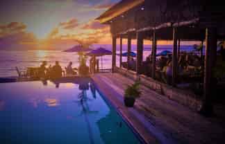 Beachfront Bliss: Award-Winning Restaurant