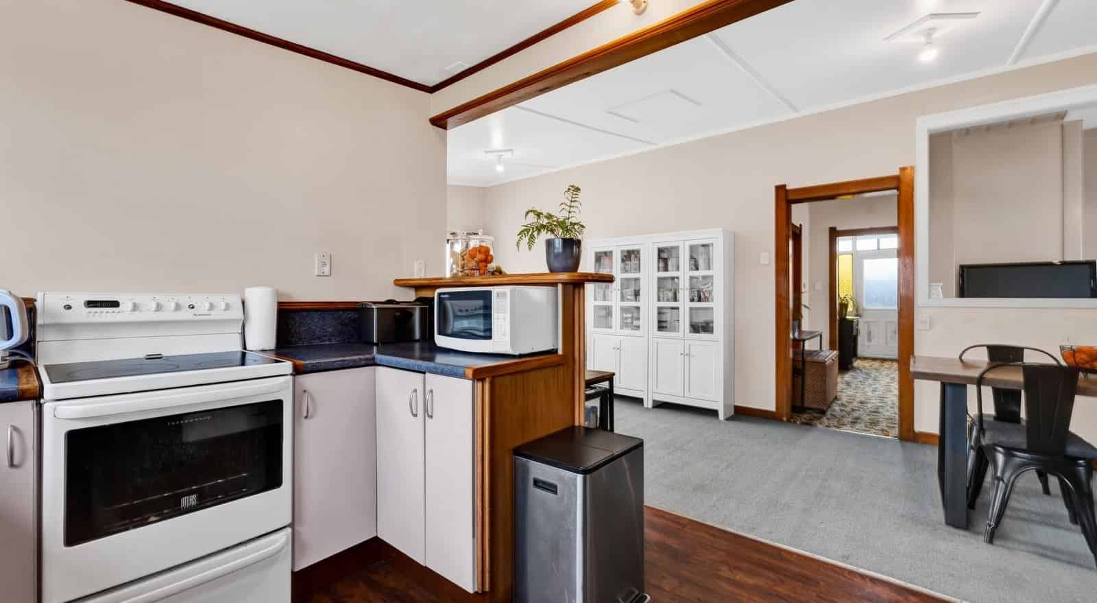 15 York Street, Eltham, South Taranaki For Sale realestate.co.nz