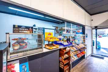 SHOP WITH LIVING
