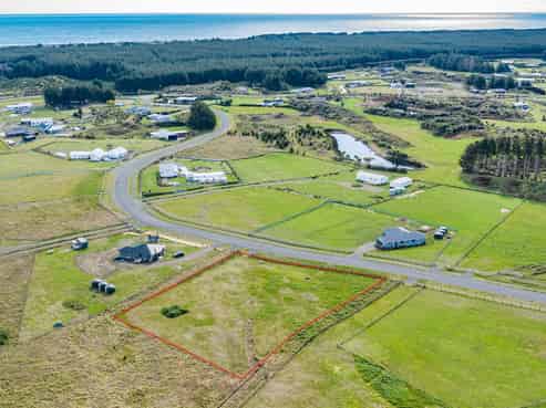 34 Mowhia Grove, Waitarere
