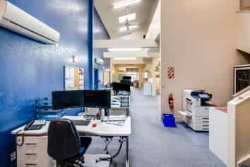 Six Sister Jewel - Office or Accommodation