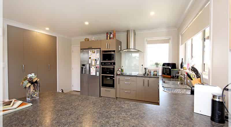 12 Malthus Place, FOXTON BEACH, Horowhenua For Sale realestate.co.nz