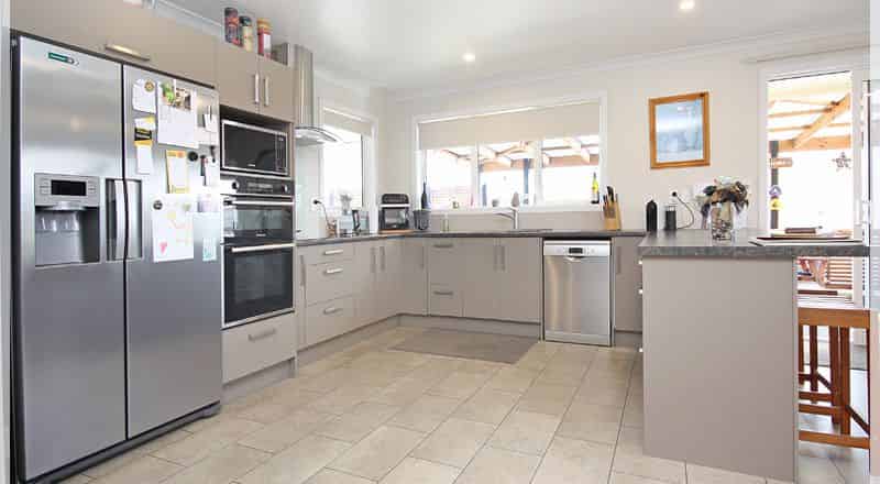 12 Malthus Place, FOXTON BEACH, Horowhenua For Sale realestate.co.nz