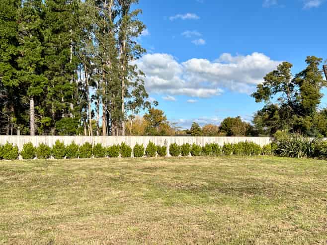 12 Miles Lane, Carterton