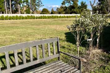 12 Miles Lane, Carterton