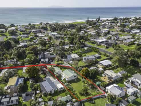 11 Marlin Place, Whiritoa