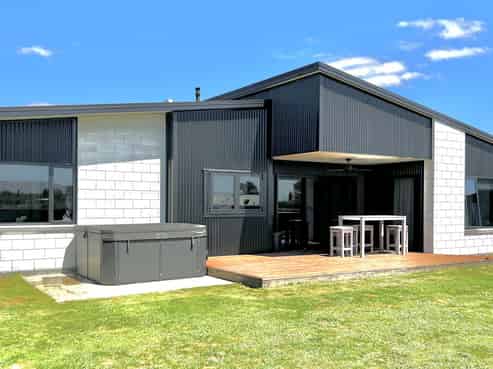 33 Second Avenue, Waihou