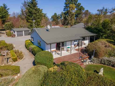 57 Dennistoun Road, Mesopotamia