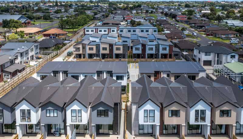96-102 Walmsley Road, Favona