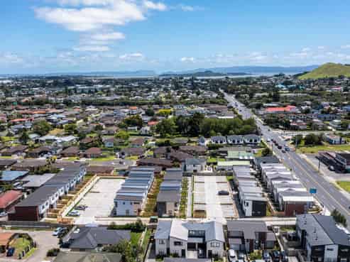 96-102 Walmsley Road, Favona