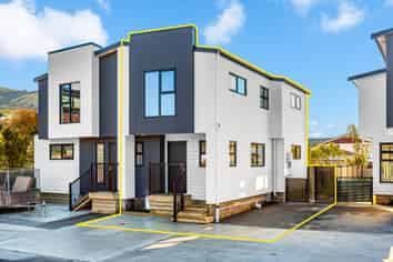 2/50 Beauchamp Street, Tawa