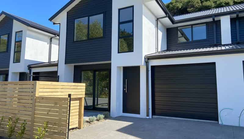 54 Martingale Drive, Whitby