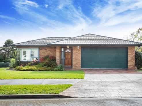 31 Cottesmore Place, Huntington Park
