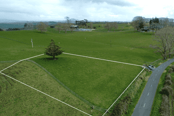 230 Waimanu Road, Pukeatua