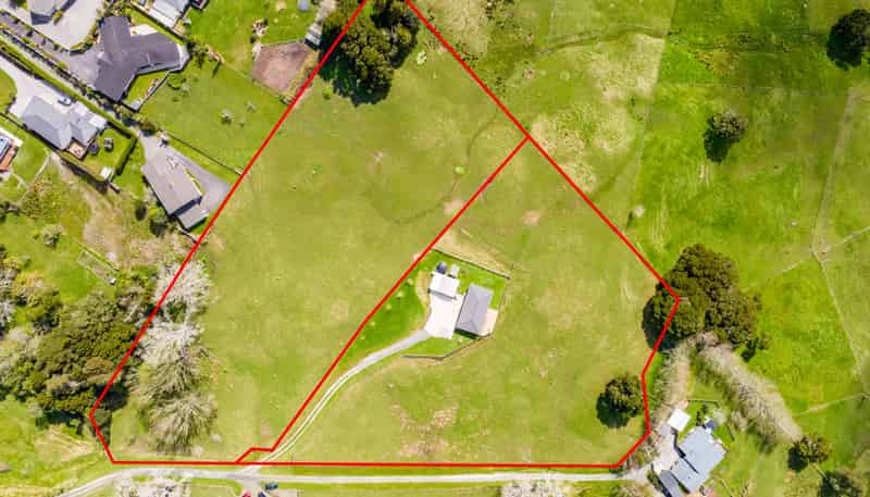 33 Nikau Lane, Maungaturoto