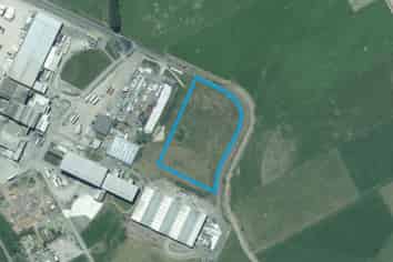 2.1ha Longburn Industrial Section For Sale