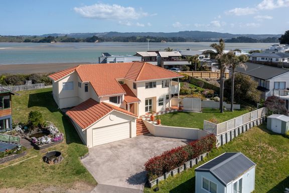 Sold - 410 Harbour Road, Ohope - realestate.co.nz