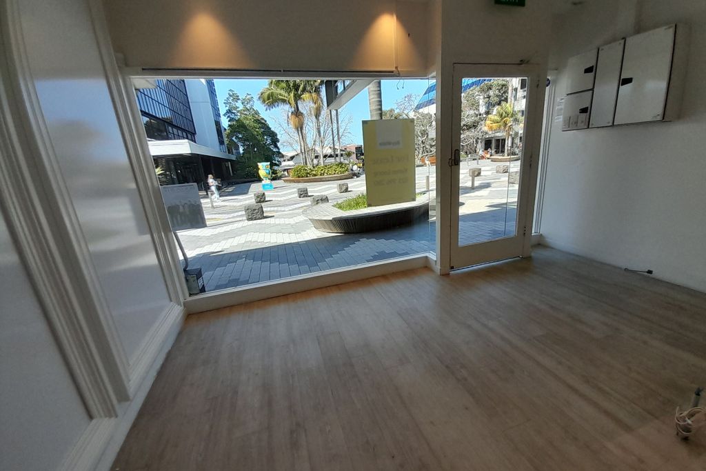 Superb location for your new business - Bild 3