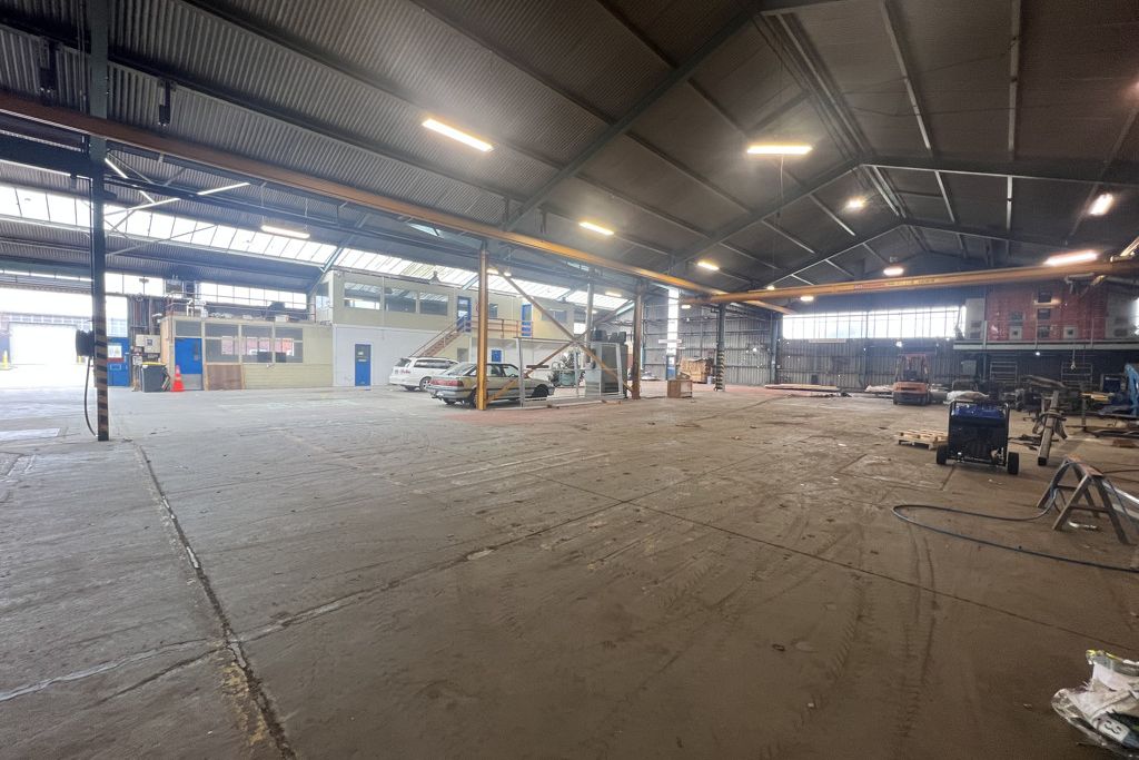 Multi Tenancy Industrial in Sockburn - 280 m² - Prikaz 2