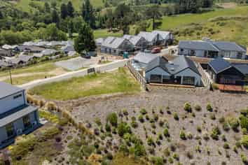  Hill Tops Way, Stoke