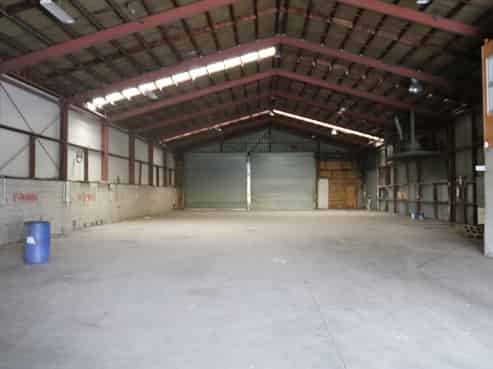 Drive through Industrial Workshop