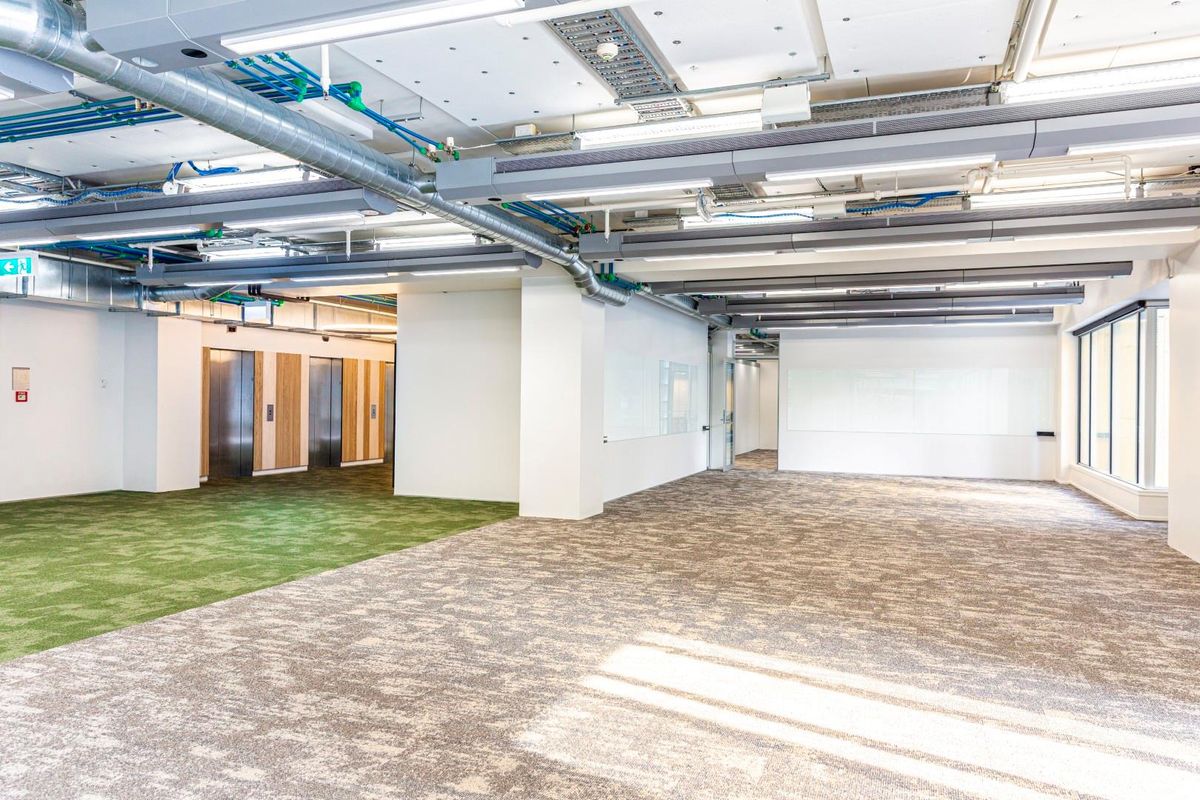 Premium grade office space with fit-out - Vista 6