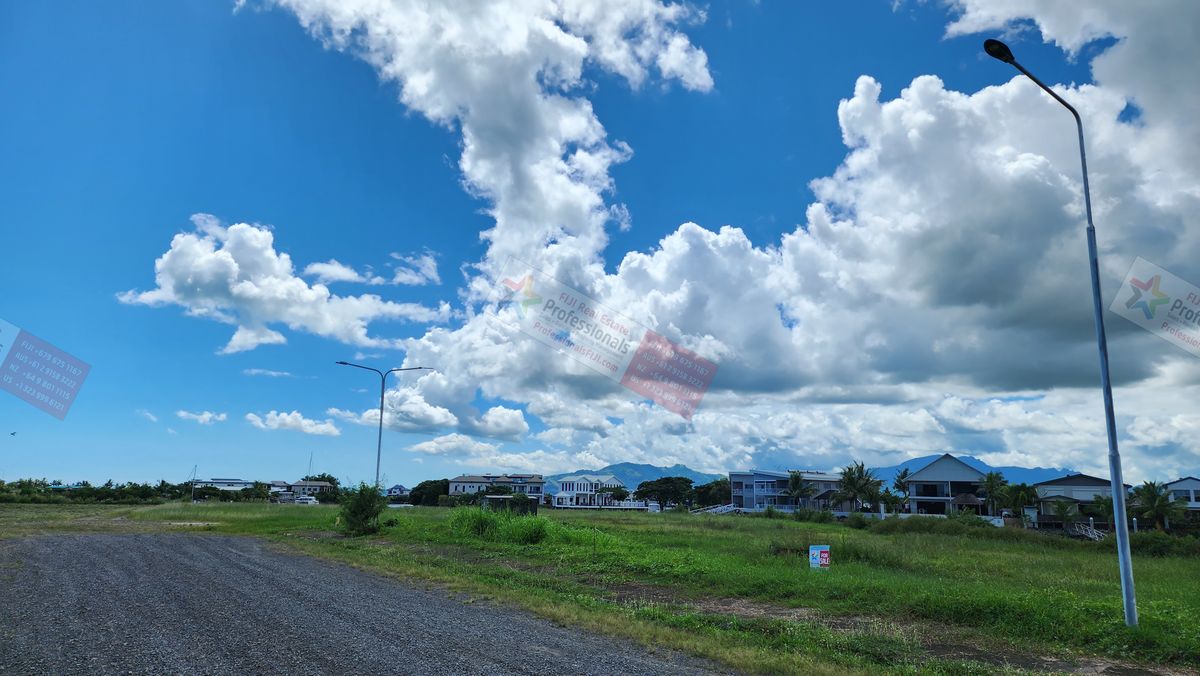 Build your own COMMERCIAL or MIXED-USE development – další