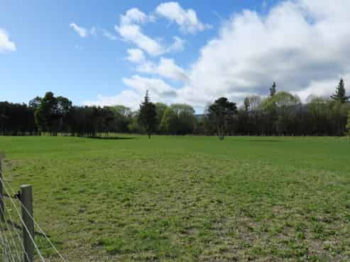 3957 Northbank Road, Wairau Valley