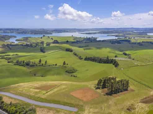 3956A State Highway 23, Raglan