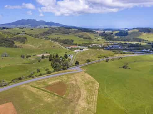 3956A State Highway 23, Raglan