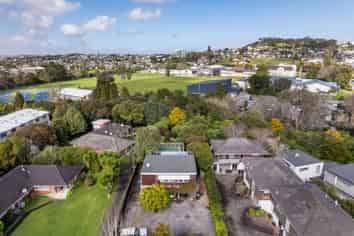130B Taylors Road, Mount Albert