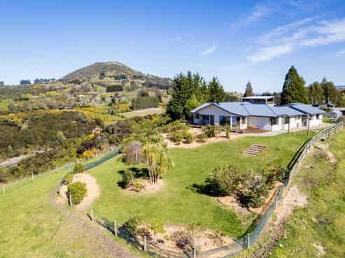 70 Chain Hills Road, Chain Hills
