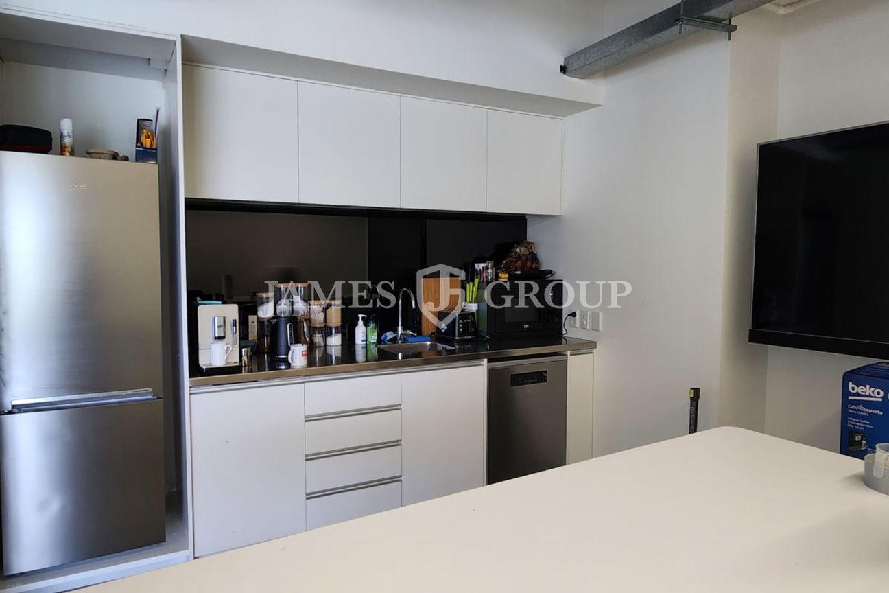 STUNNING FITTED PARNELL OFFICE - View 5