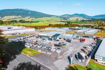 Trusted Marine Experts in the Central North Island