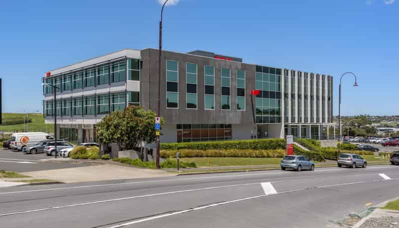 Part Level/51 Corinthian Drive, Albany