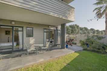 45/73 South Highway - Sovereign Pier, Whitianga