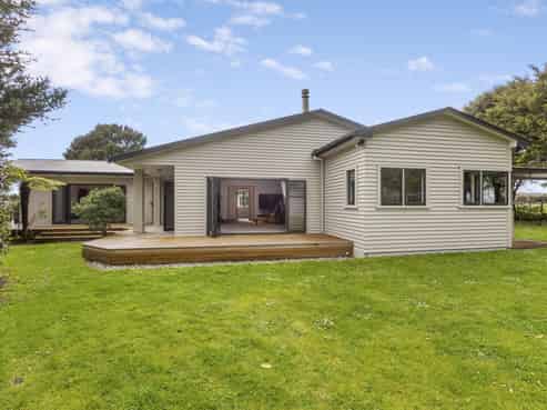 300 Awai Road, Tarurutangi