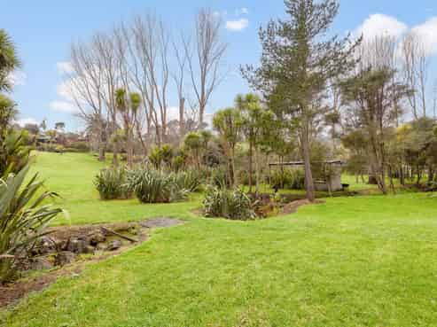 901A South Head Road, Helensville