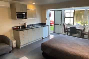 Coastal - Eastern Bay of Plenty - 12 Unit Motel